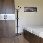 Ferano アパート ネセバル